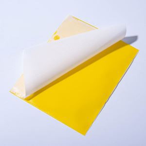 पीला चिपचिपा कार्ड